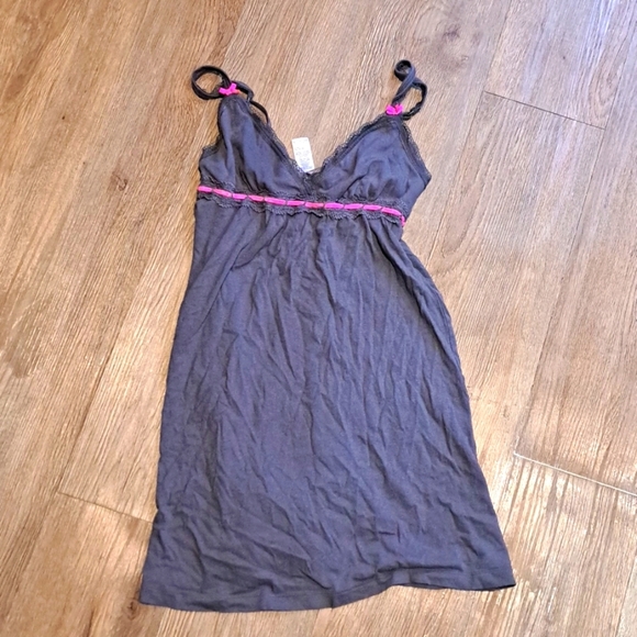 Nightie/ Night Gown/ Night Shirt/ Lingerie - Picture 1 of 3